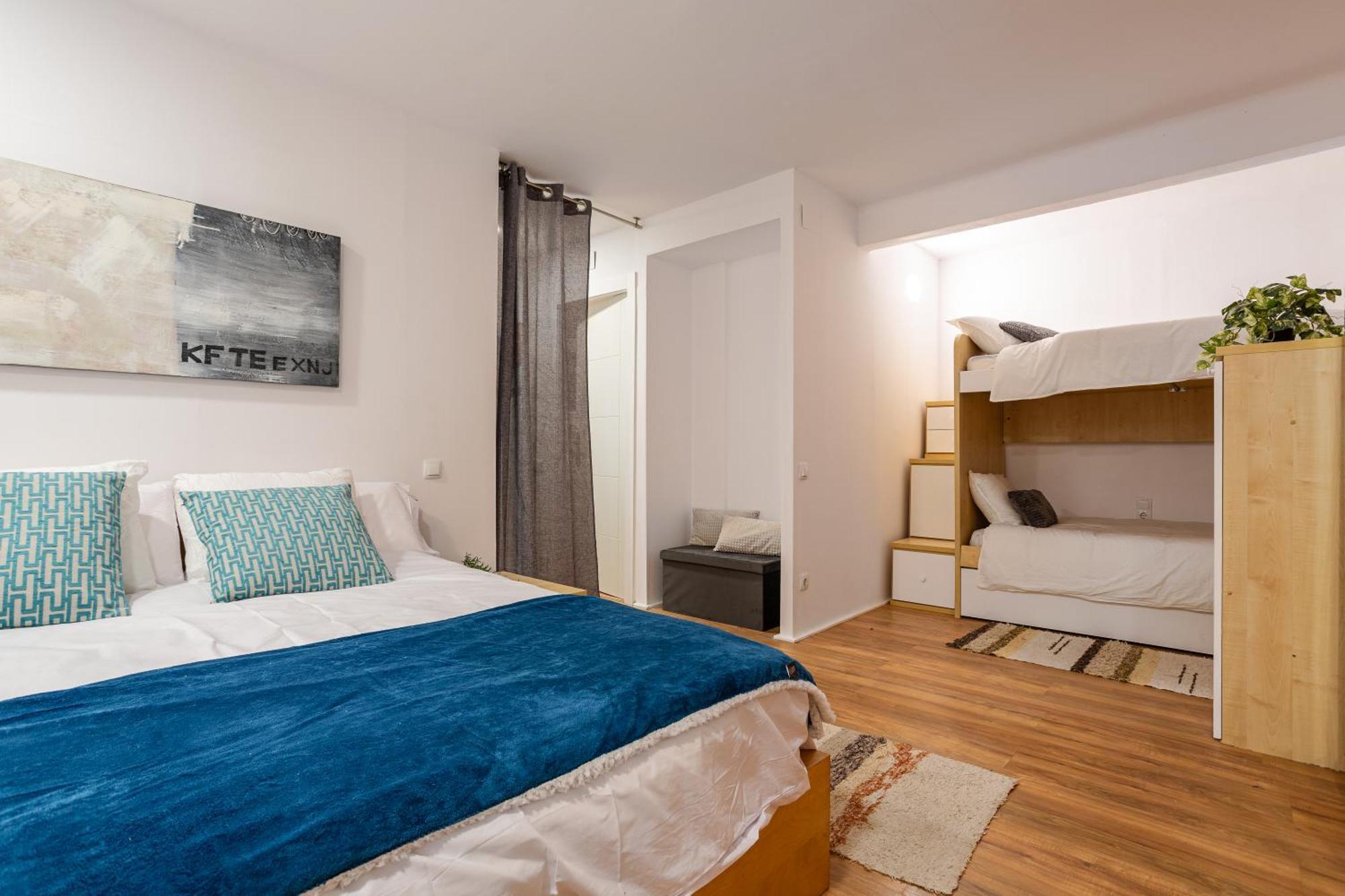 Orange Loft, Posibilidad De Parking Girona